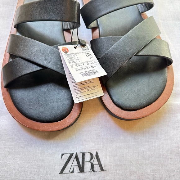 New Zara Minimal Flat Black Criss Cross Straps Sandals 3603/910 Size 10 - Picture 8 of 8